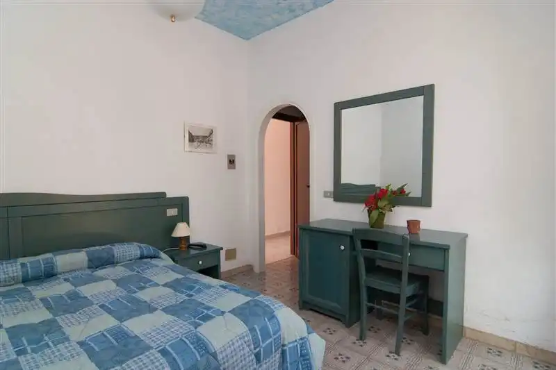 Hotel La Ninfea Ischia - Camera matrimoniale