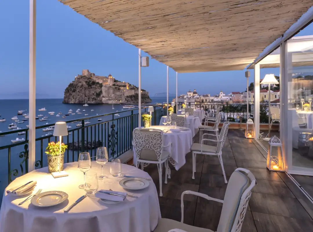 La terrazza ristorante dell'Hotel Miramare e Castello